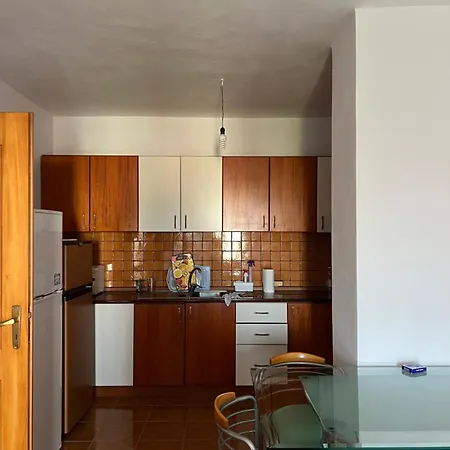 Apartament Zoi Golem (Tirana)